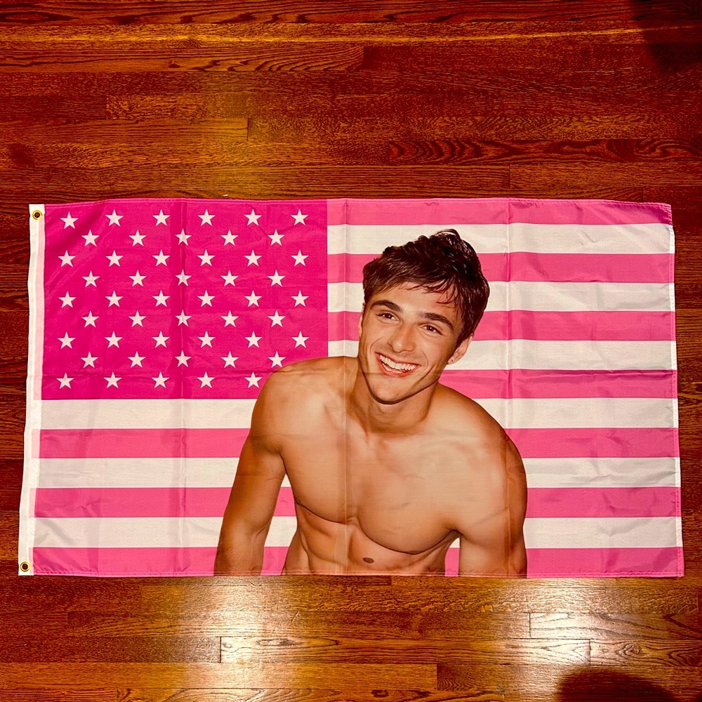Pink Jacob Elordi American Flag